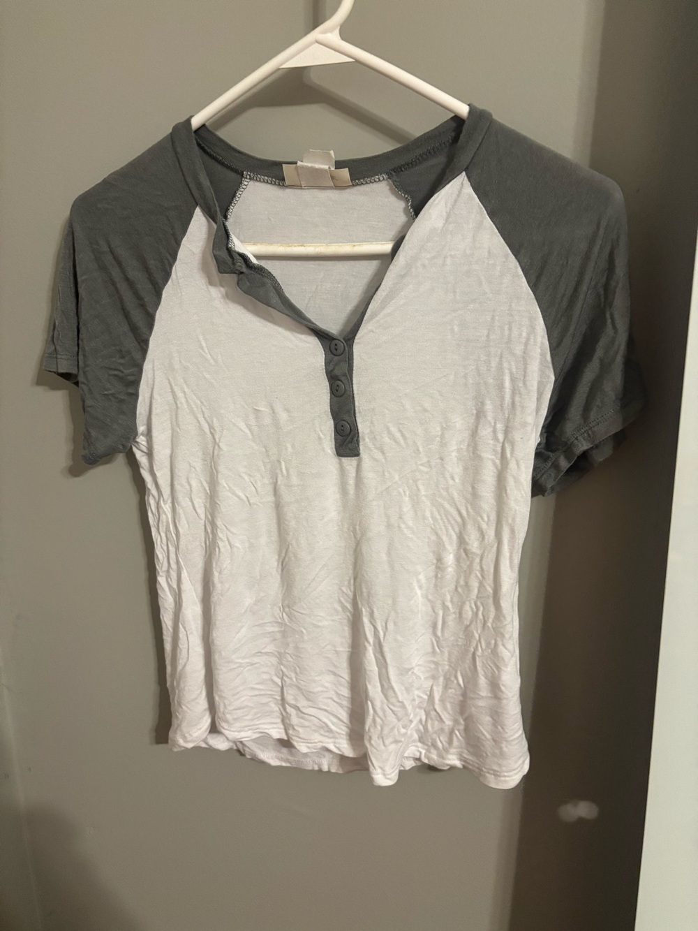 Women’s Green& White Henley Raglan Tee